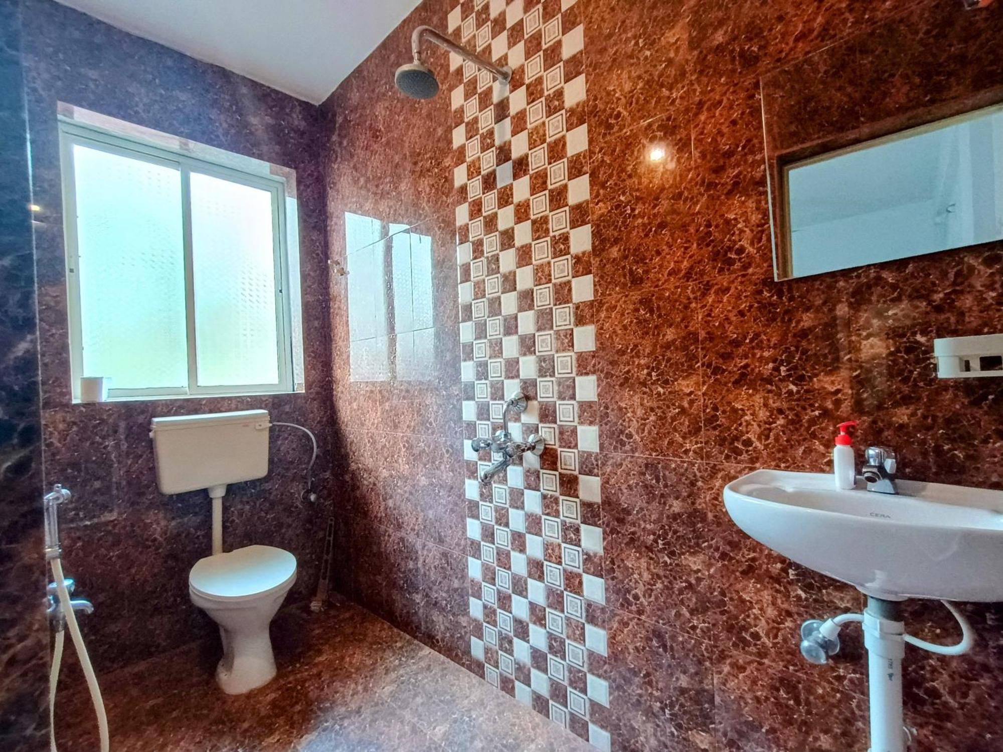 Gs Home On The Bay - Super Sea View Glass Studio Apartment Vagator Exterior photo